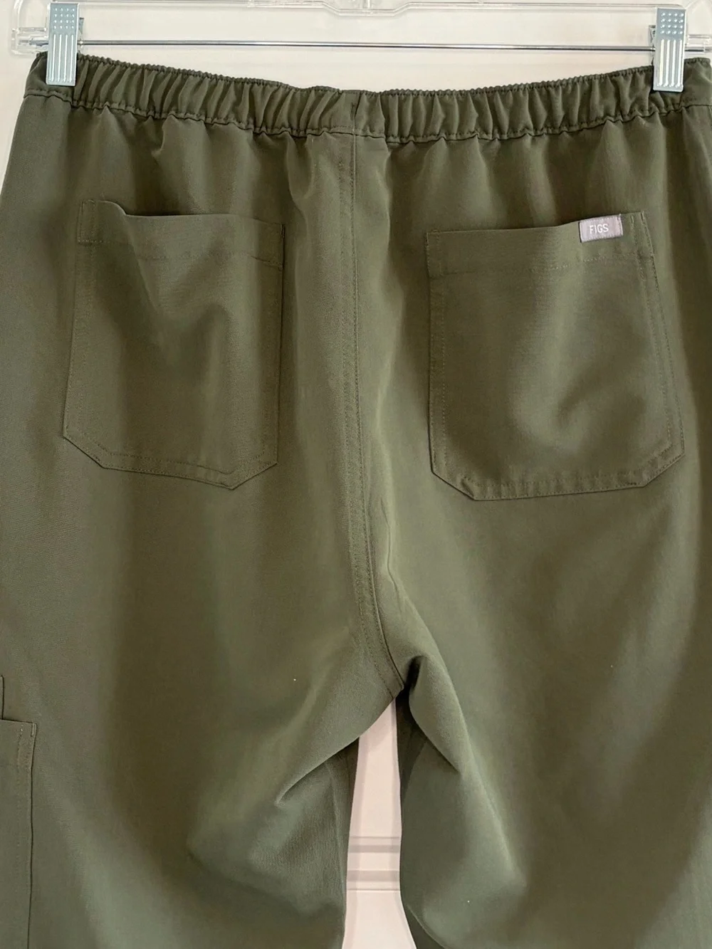 FIGS Technical Collection Cairo Cargo Scrub Pants Army Green Size Large Tall